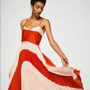 Pleated bicolor dress, orange and white, XS